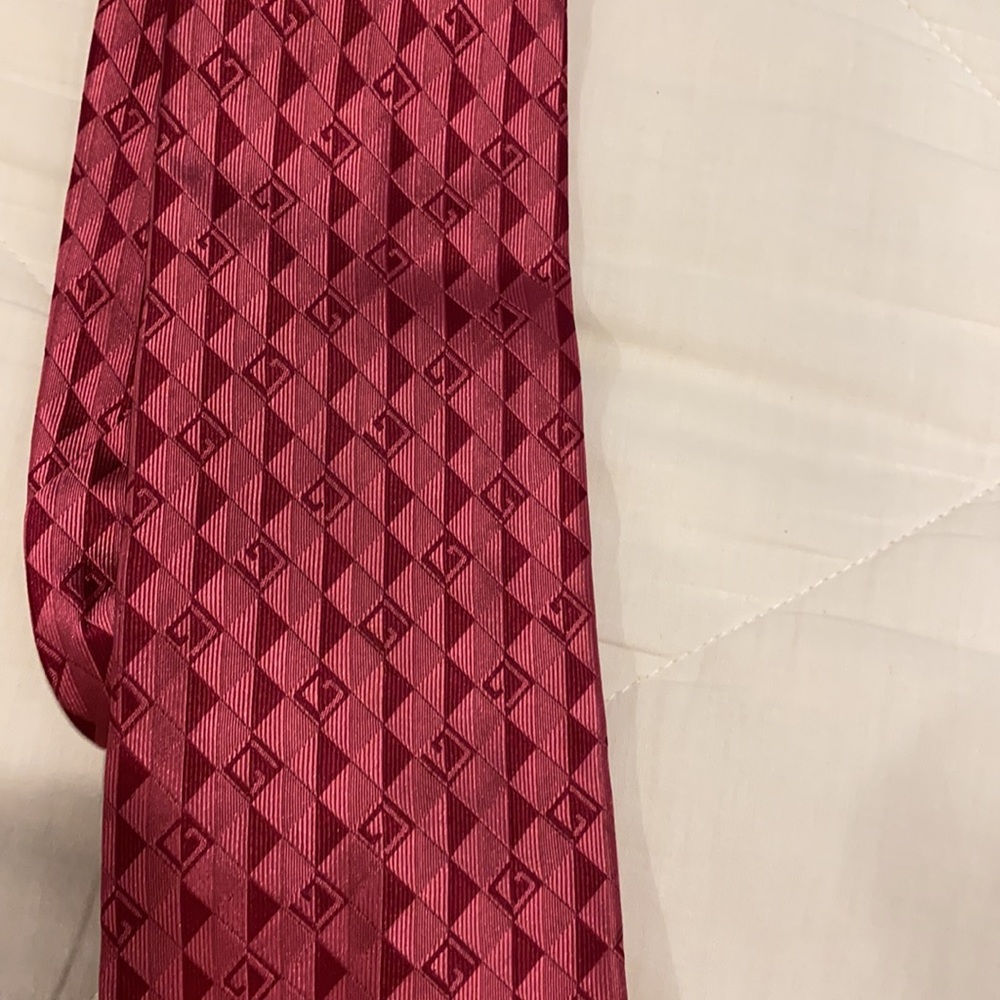 Vintage Gucci Tie - Picture 2 of 5